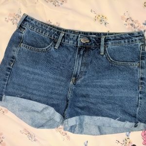 h&m midwash jean shorts/jorts